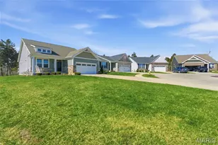 2 Spinney Bough Ct, Wentzville, MO 63385 - Photo 42