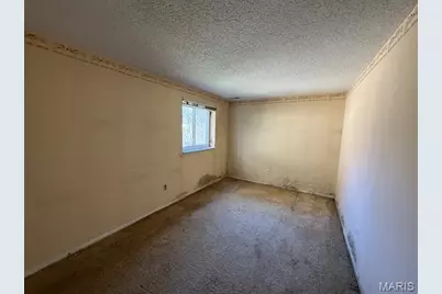 1653 Award Drive, Ballwin, MO 63021 - Photo 14