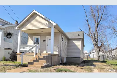137 W Arlee Avenue, Saint Louis, MO 63125 - Photo 1