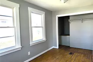 137 W Arlee Ave, Saint Louis, MO 63125 - Photo 8