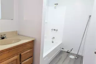 137 W Arlee Ave, Saint Louis, MO 63125 - Photo 12