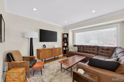 303 Corona Court, Saint Louis, MO 63119 - Photo 8