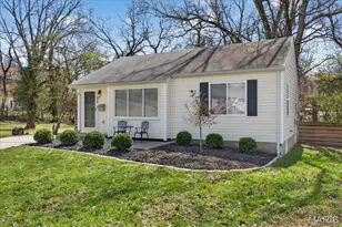 303 Corona Ct, Saint Louis, MO 63119 - Photo 1