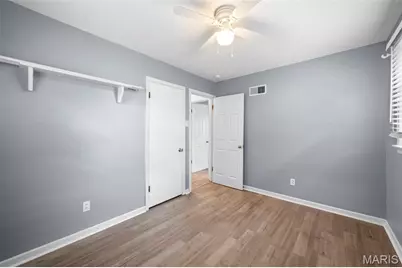 265 W Saint Anthony Lane, Florissant, MO 63031 - Photo 18
