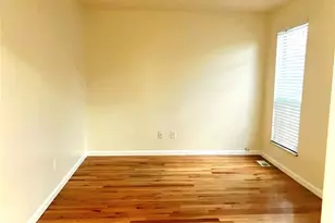 2049 Kentmore Ln, Chesterfield, MO 63017 - Photo 10