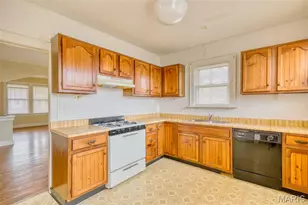 217 Emerling Dr, Normandy, MO 63121 - Photo 8