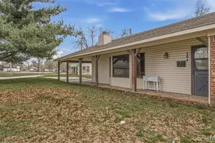 104 S Everett St, Kennett, MO 63857 - Photo 2