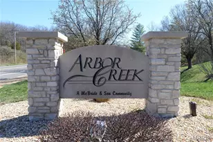 1141 Arbor Creek, Saint Louis, MO 63122 - Photo 2