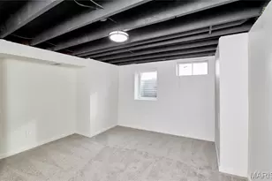 2141 Rountree Dr, Saint Louis, MO 63136 - Photo 14