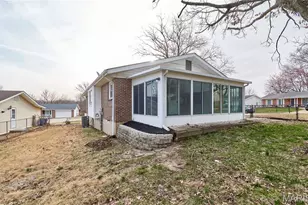2141 Rountree Dr, Saint Louis, MO 63136 - Photo 18
