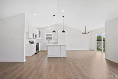 4921 Nadine Lane, Saint Louis, MO 63129 - Photo 4