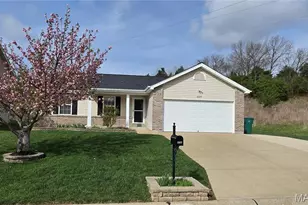 1007 San Luis Dr, Fenton, MO 63026 - Photo 2