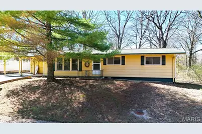 305 Rue Charlemagne, Bonne Terre, MO 63628 - Photo 1