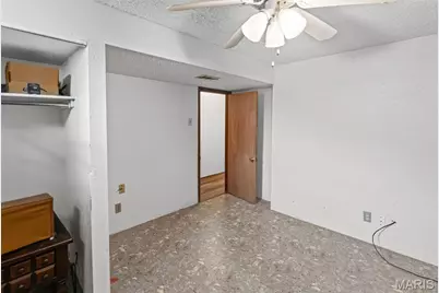 1826 Oliveto Lane, Hazelwood, MO 63042 - Photo 14