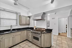 7508 York Dr, Saint Louis, MO 63105 - Photo 20