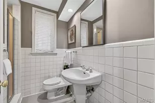 7508 York Dr, Saint Louis, MO 63105 - Photo 18