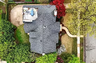 7508 York Dr, Saint Louis, MO 63105 - Photo 4