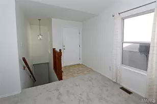 4926 Hurstborough Ct, Hazelwood, MO 63042 - Photo 2