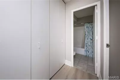 210 N 17th Street #1011, Saint Louis, MO 63103 - Photo 26