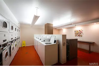 210 N 17th Street #1011, Saint Louis, MO 63103 - Photo 14