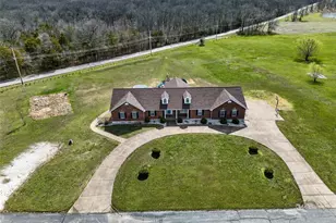 16310 Sugar Pine Ct, Wright City, MO 63390 - Photo 6