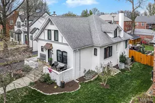 8027 Teasdale Ave, University City, MO 63130 - Photo 2