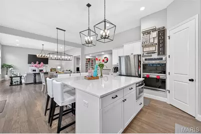 101 Far Meadow Drive, Lake Saint Louis, MO 63367 - Photo 8