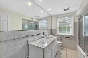 26 Narragansett Dr, Ladue, MO 63124 - Photo 16