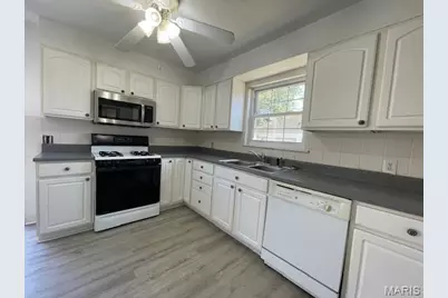 5 Dale Drive, Saint Charles, MO 63303 - Photo 22