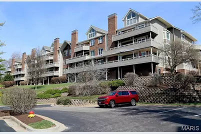 1033 Wilton Royal Drive #209, Creve Coeur, MO 63146 - Photo 30