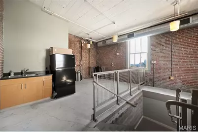 1627 Locust Street #402, Saint Louis, MO 63103 - Photo 36