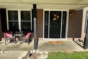 2243 Sherwood Dr, Cape Girardeau, MO 63701 - Photo 2