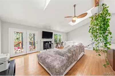 118 Walnut Hill Drive, Saint Charles, MO 63304 - Photo 2