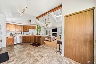 118 Walnut Hill Dr, Saint Charles, MO 63304 - Photo 14