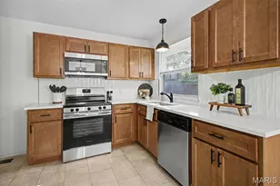 4384 Remus Dr, Florissant, MO 63033 - Photo 8
