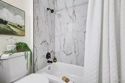 4384 Remus Drive, Florissant, MO 63033 - Photo 10