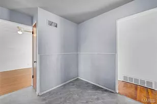 9014 Ellison Dr, Jennings, MO 63136 - Photo 18