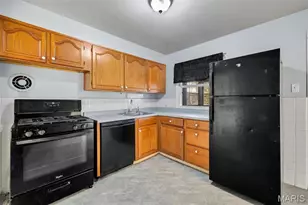 9014 Ellison Dr, Jennings, MO 63136 - Photo 14