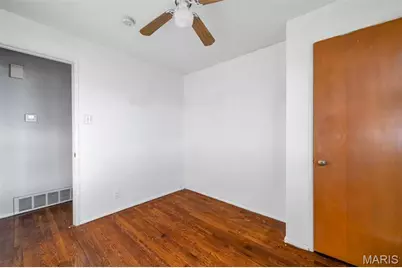 9014 Ellison Drive, Jennings, MO 63136 - Photo 28