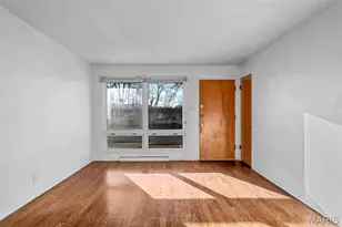 9014 Ellison Dr, Jennings, MO 63136 - Photo 6