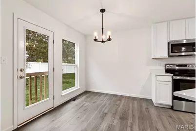 447 Klenke Valley Drive, Union, MO 63084 - Photo 8