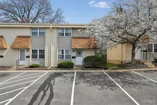 140 Burtonwood Dr, Ballwin, MO 63011 - Photo 1