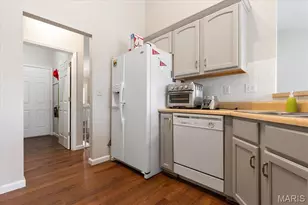 2919 Mac Arthur Dr, Saint Charles, MO 63301 - Photo 10