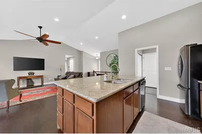 1037 Stonewick Court, Herculaneum, MO 63048 - Photo 18