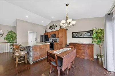 1037 Stonewick Court, Herculaneum, MO 63048 - Photo 12