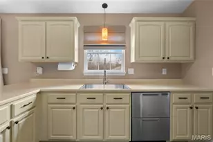 2108 Ashton Hills Ct, Washington, MO 63090 - Photo 8