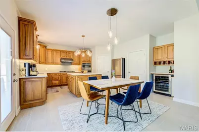 10825 Larkspur Drive, Saint Louis, MO 63123 - Photo 12