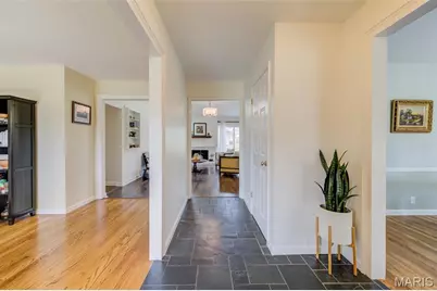 323 Chipley Circle, Ballwin, MO 63011 - Photo 6