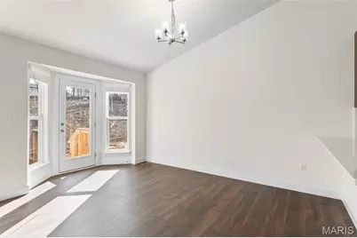 1057 Bloomfield Drive, Eureka, MO 63025 - Photo 8