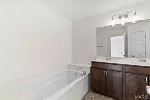 1057 Bloomfield Dr, Eureka, MO 63025 - Photo 24